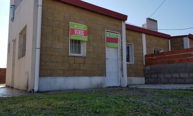 Casa en venta en San Benito barrio Altos del Este