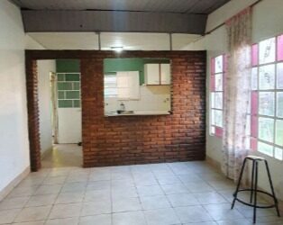 Casa a 50 mt de Larramendi frente al Chango Más Paraná