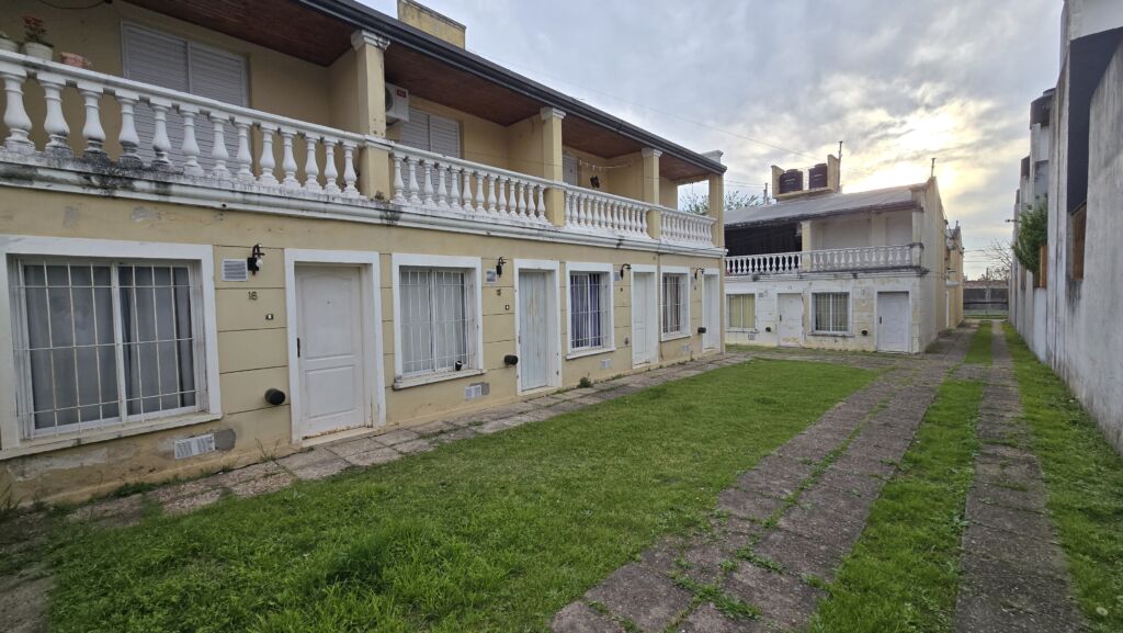 Cuatro departamentos en venta en Oro Verde